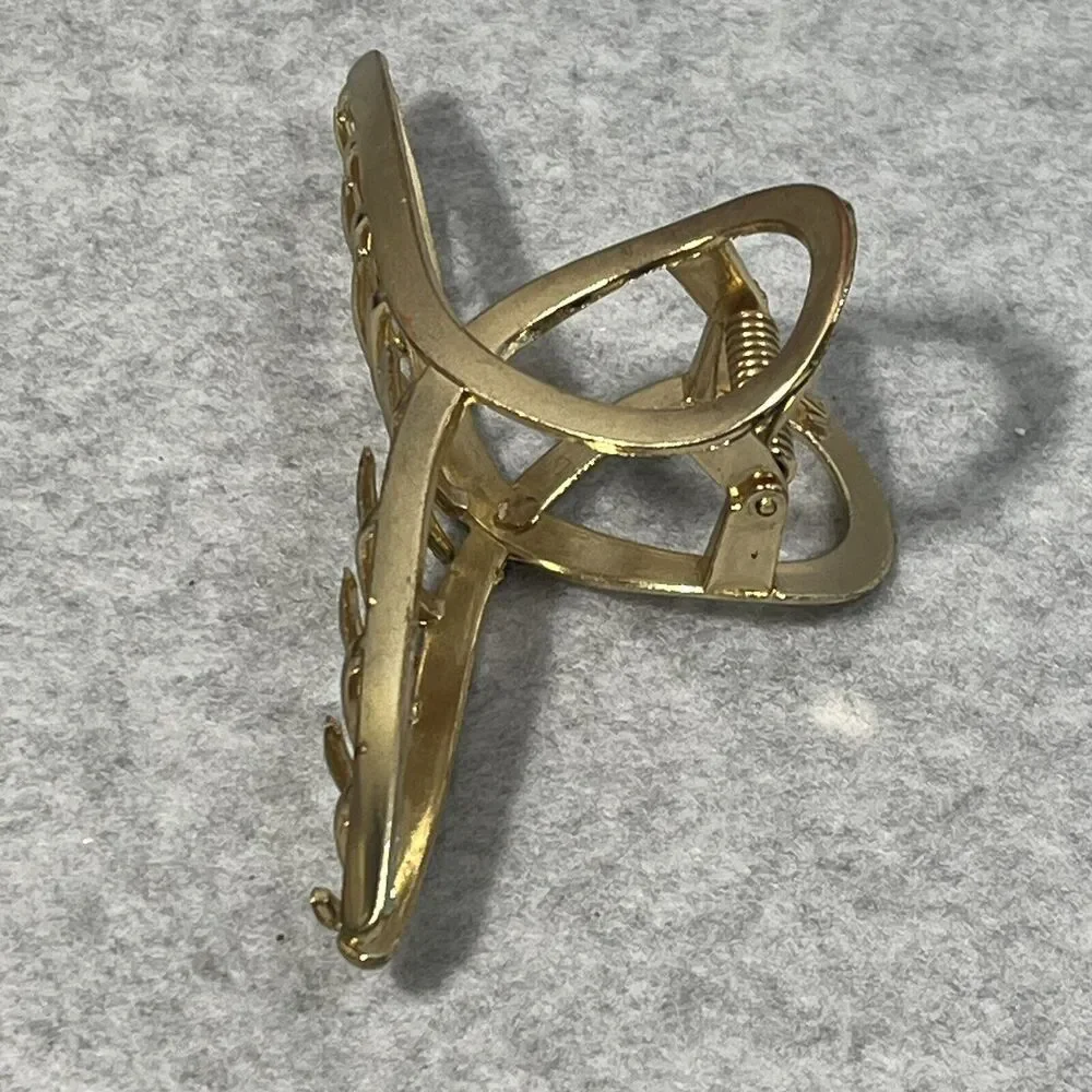 Unbranded hair claw